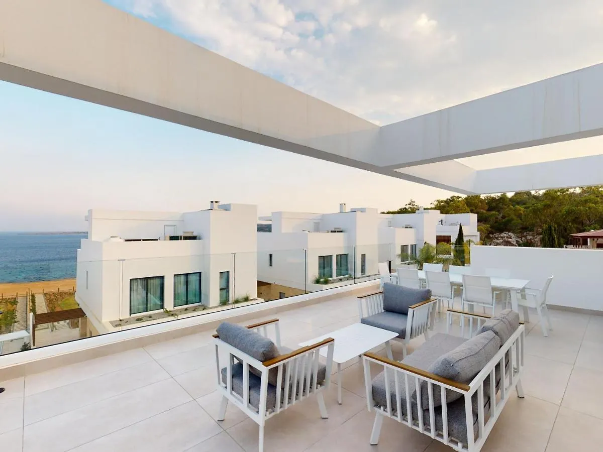 Sanders Bayfront Luxury Villas Protaras