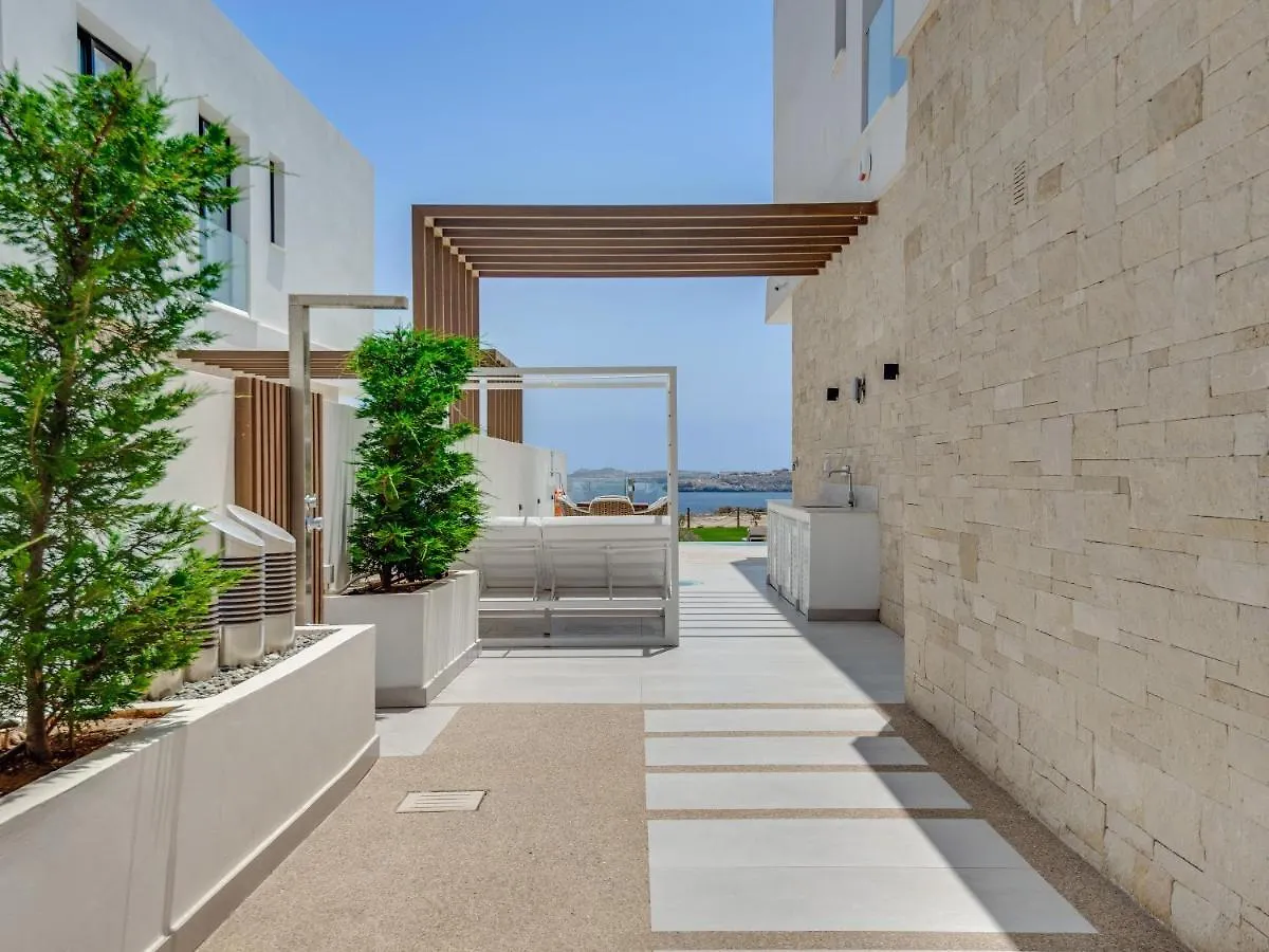 Sanders Bayfront Luxury Villas Protaras