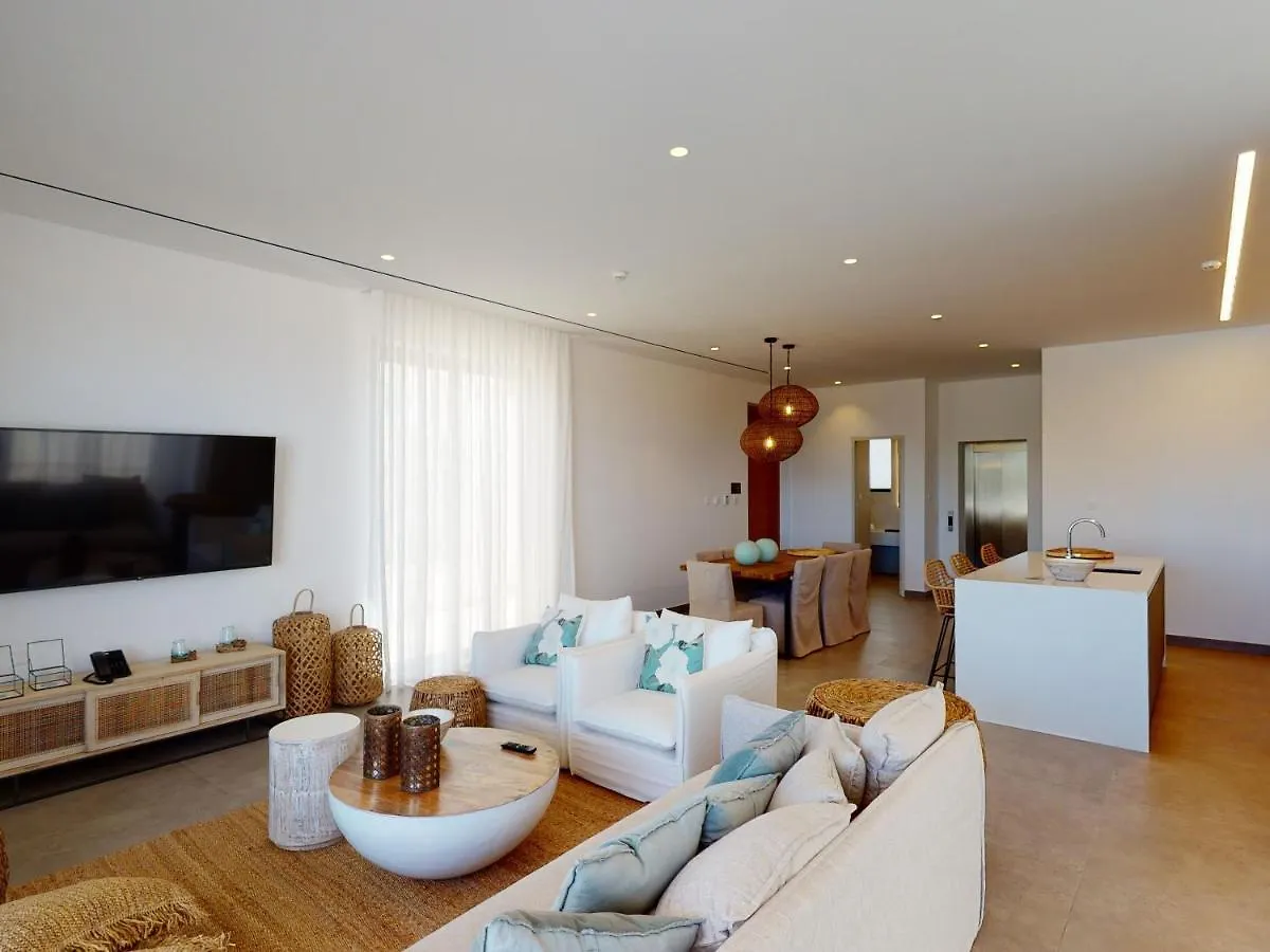 Sanders Bayfront Luxury Villas Protaras