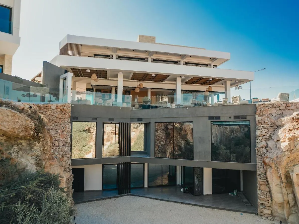 Sanders Bayfront Luxury Villas Protaras