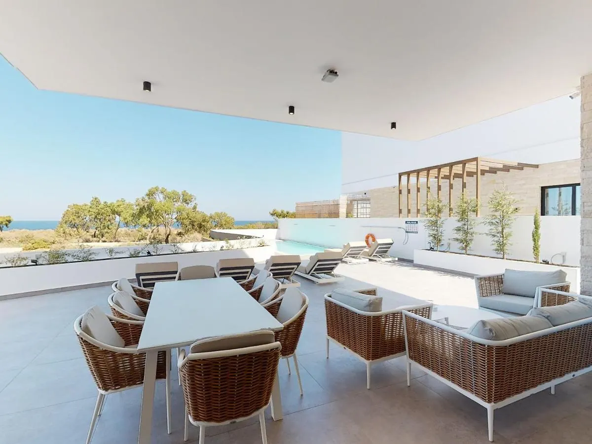 Sanders Bayfront Luxury Villas Protaras