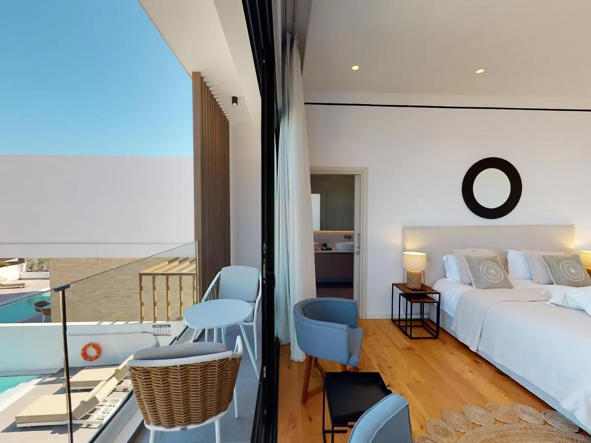 Sanders Bayfront Luxury Villas Protaras