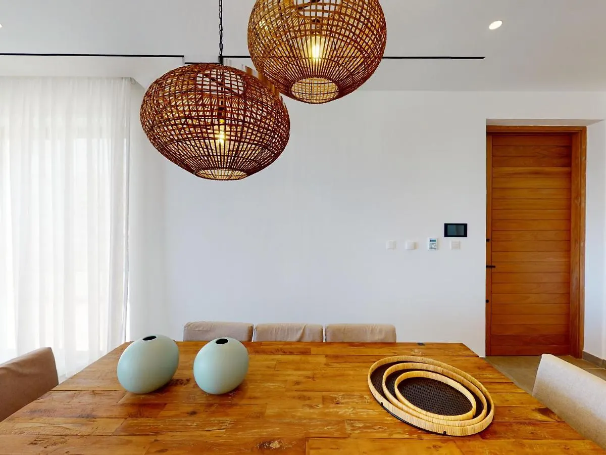 Sanders Bayfront Luxury Villas Protaras